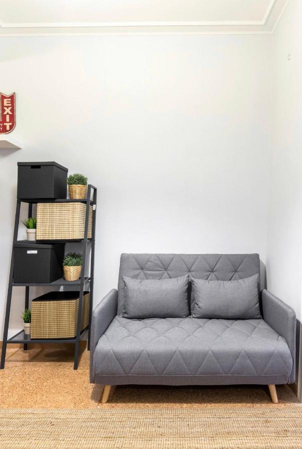 Luxuriously Central Studio In The Heart Of Aten Exteriör bild