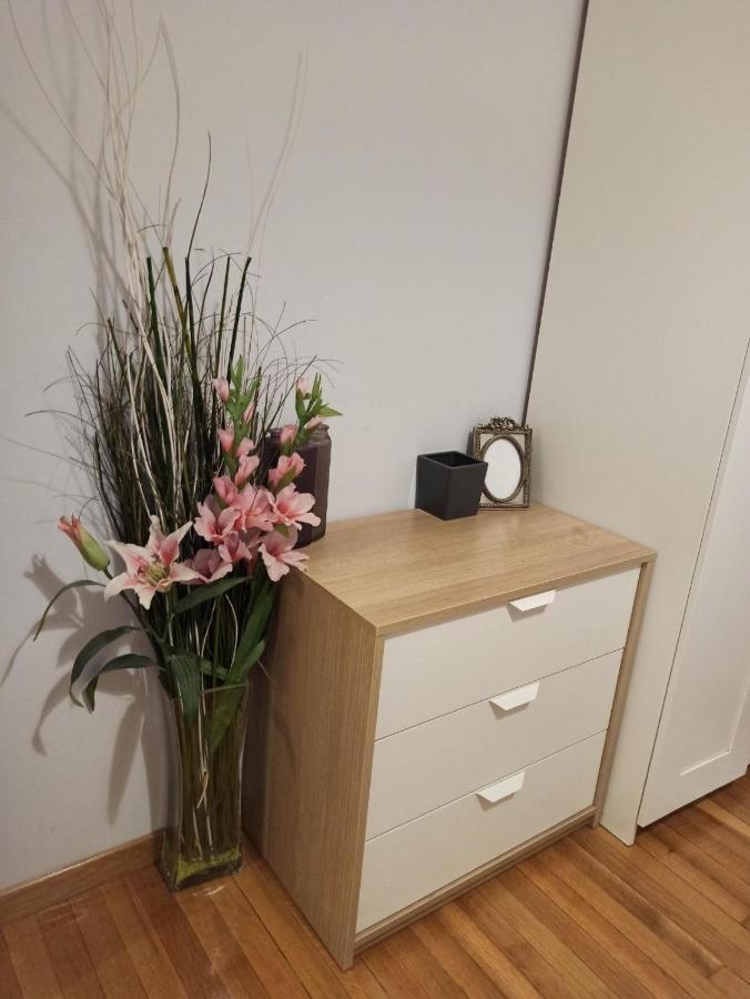 Luxuriously Central Studio In The Heart Of Aten Exteriör bild